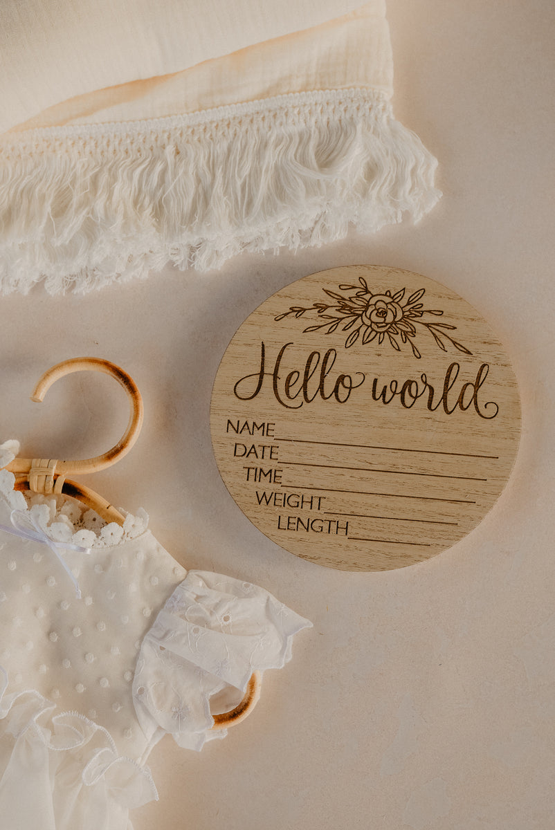 Hello World Wall Decor TAGO